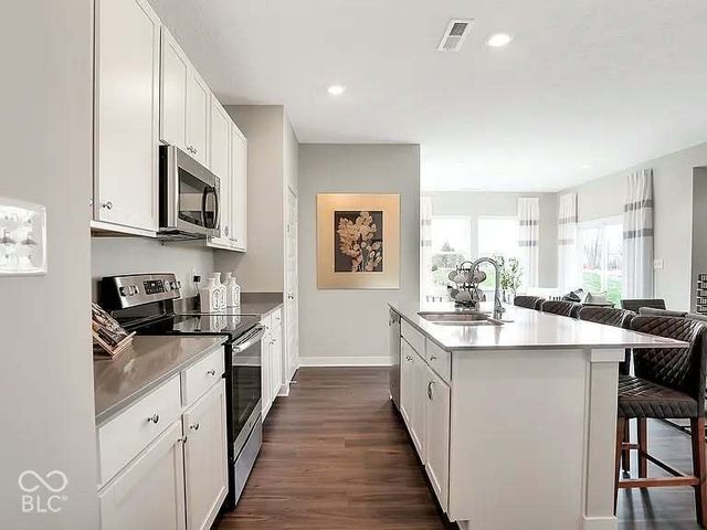11449 Dippers Court, Noblesville, IN 46060