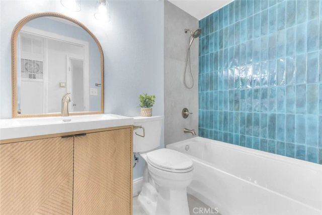 353 N Colorado 101, Long Beach, CA 90814
