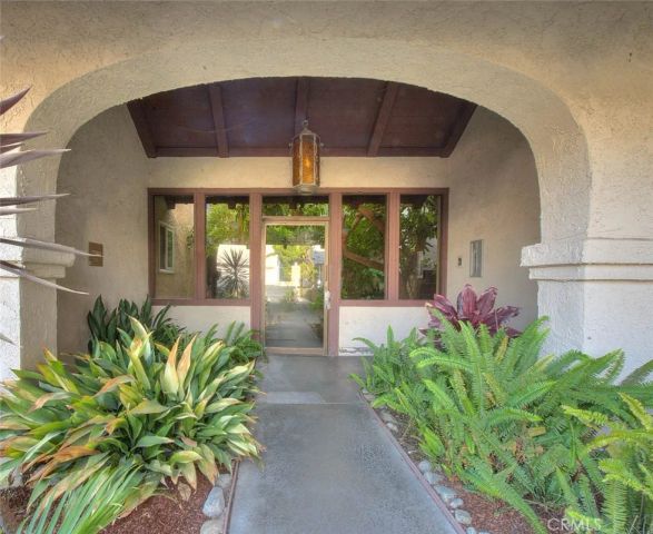 353 N Colorado 101, Long Beach, CA 90814