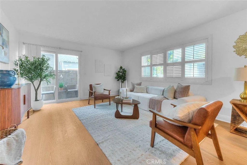 353 N Colorado 101, Long Beach, CA 90814