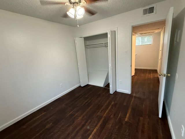 2124 Burton DR 251, Austin, TX 78741