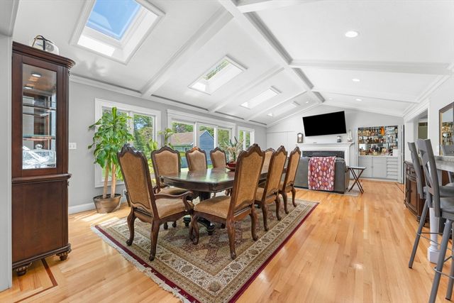 59 Briarcliff Rd, Brockton, MA 02301