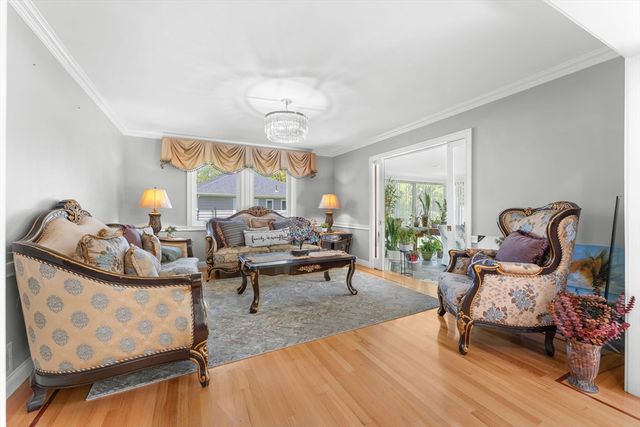 59 Briarcliff Rd, Brockton, MA 02301