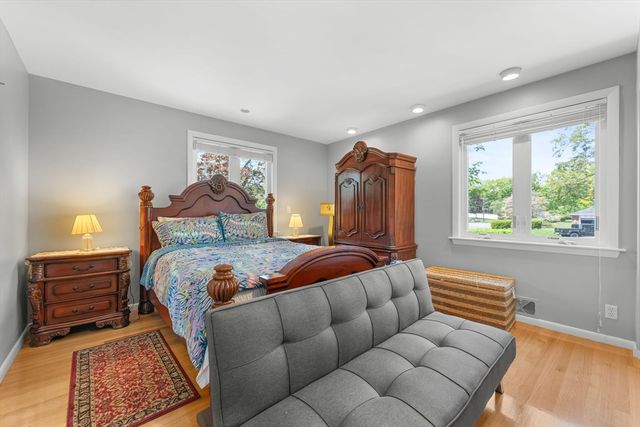59 Briarcliff Rd, Brockton, MA 02301
