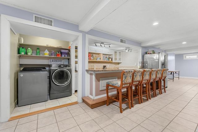 59 Briarcliff Rd, Brockton, MA 02301