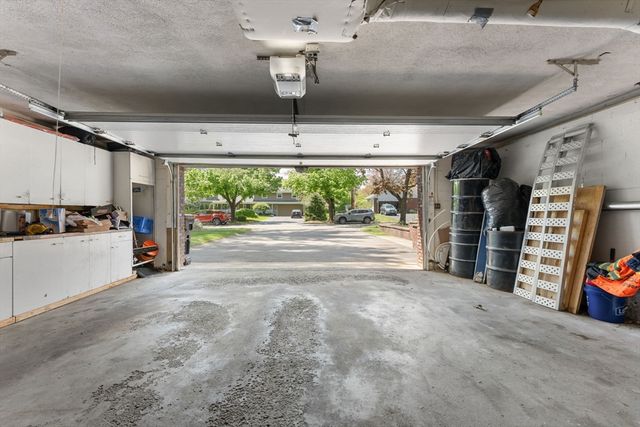 59 Briarcliff Rd, Brockton, MA 02301