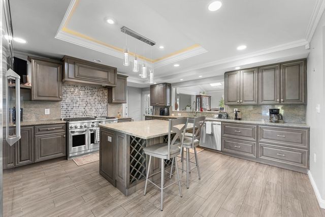 59 Briarcliff Rd, Brockton, MA 02301