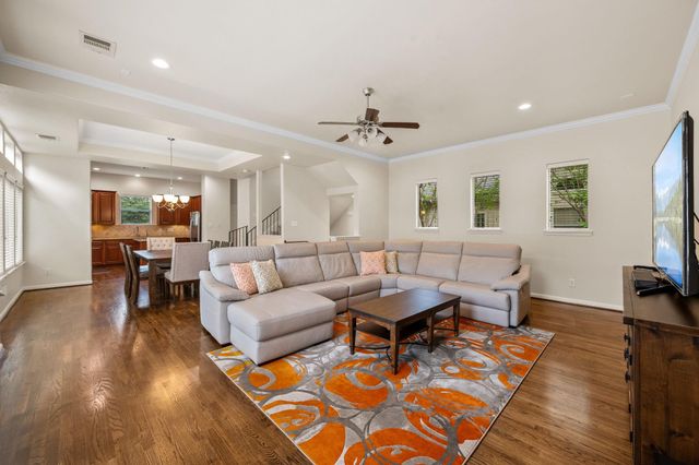 5336 Petty Street C, Houston, TX 77007