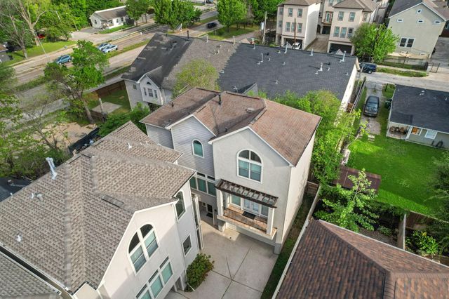 5336 Petty Street C, Houston, TX 77007