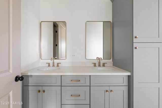 121 Mayberry Grove Street, Youngsville, LA 70592