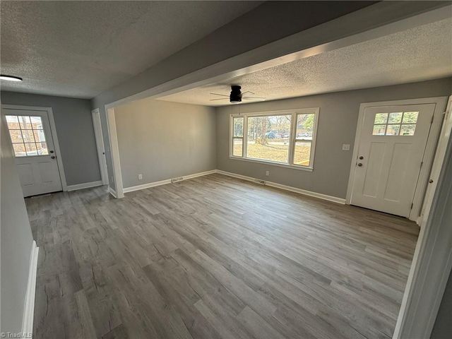 2213 OBrien Street, Greensboro, NC 27407