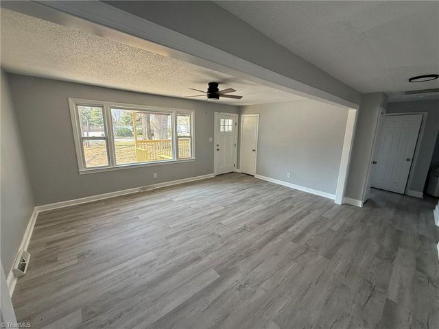 2213 OBrien Street, Greensboro, NC 27407