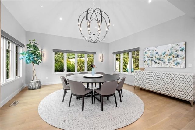 2 Black Rock Dr, Hingham, MA 02043