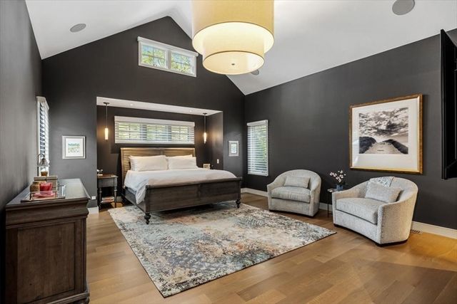 2 Black Rock Dr, Hingham, MA 02043