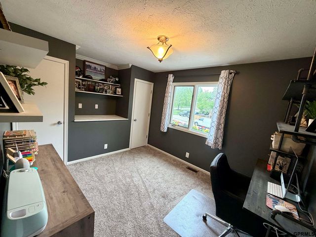 3010 N 202Nd Street, Elkhorn, NE 68022