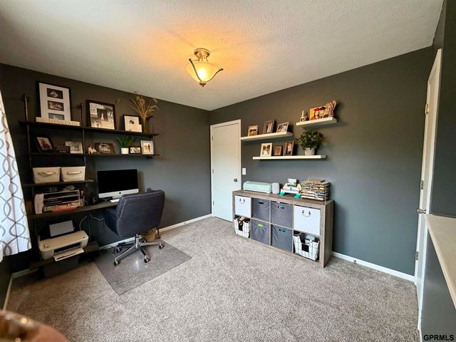 3010 N 202Nd Street, Elkhorn, NE 68022