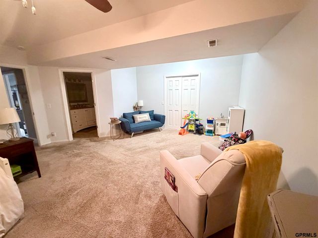 3010 N 202Nd Street, Elkhorn, NE 68022