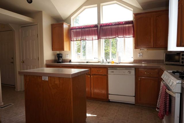 18915 Cosumnes Ln, Plymouth, CA 95669