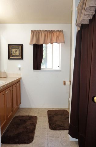 18915 Cosumnes Ln, Plymouth, CA 95669