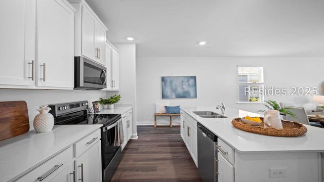 1344 Sanctum St, Ridgeland, SC 29936