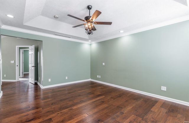 9120 Clear Creek Drive, Evansville, IN 47711