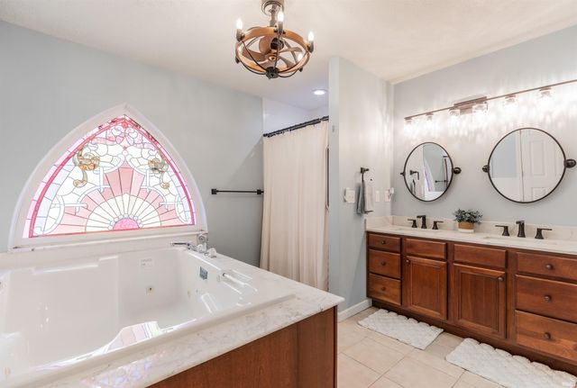 9120 Clear Creek Drive, Evansville, IN 47711