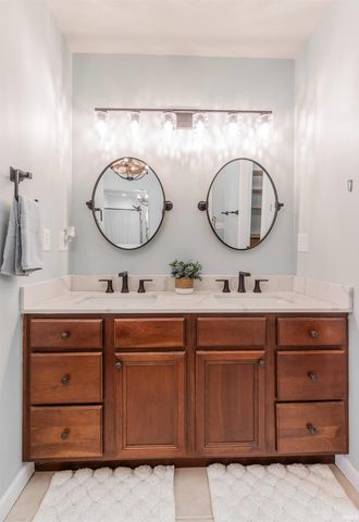 9120 Clear Creek Drive, Evansville, IN 47711