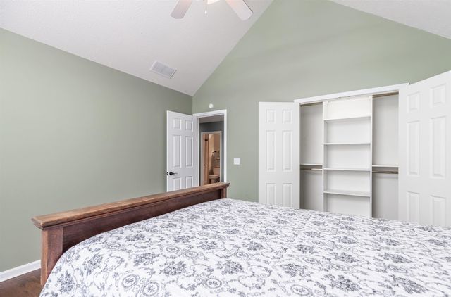 9120 Clear Creek Drive, Evansville, IN 47711