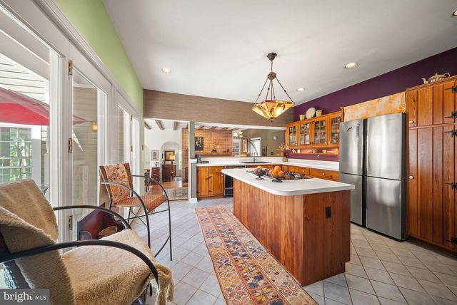 15584 SECOND ST, Waterford, VA 20197