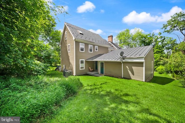 15584 SECOND ST, Waterford, VA 20197