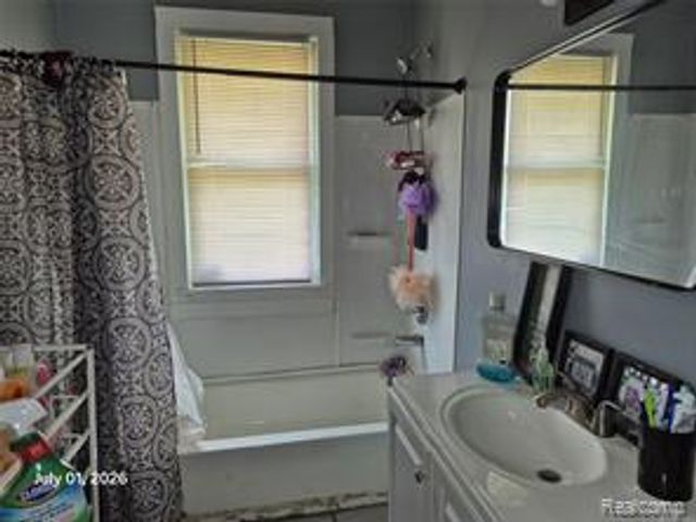 2292 Richton Street, Detroit, MI 48206