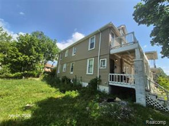 2292 Richton Street, Detroit, MI 48206