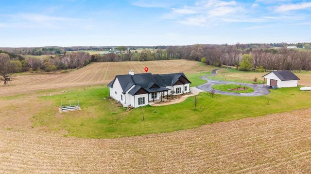 N7117 Black Creek Road, Princeton, WI 54968