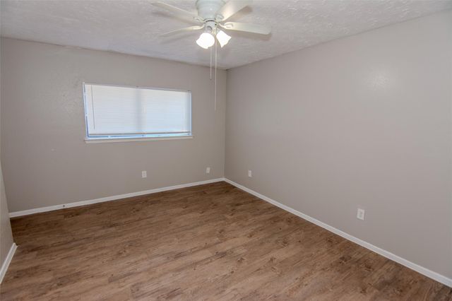 20031 Woodhall Lane, Humble, TX 77338