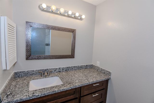 20031 Woodhall Lane, Humble, TX 77338