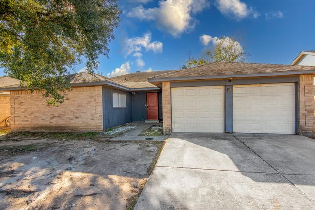 20031 Woodhall Lane, Humble, TX 77338