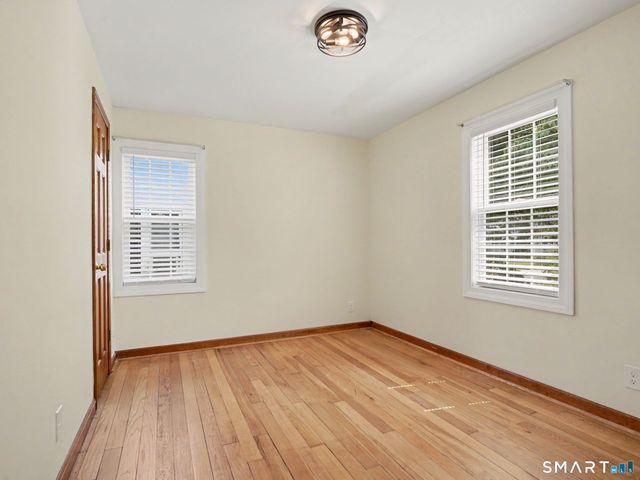 294 Burnsford Avenue, Bridgeport, CT 06606