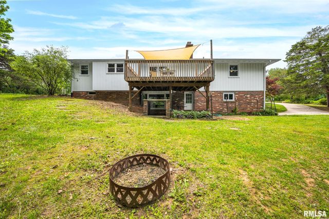 222 E NORTH LAKEVIEW Drive, East Peoria, IL 61611