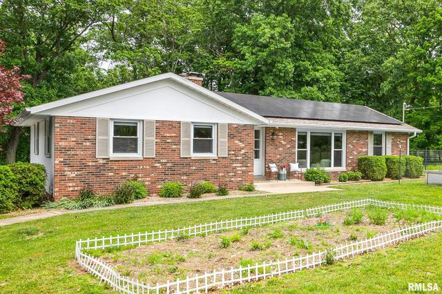 222 E NORTH LAKEVIEW Drive, East Peoria, IL 61611