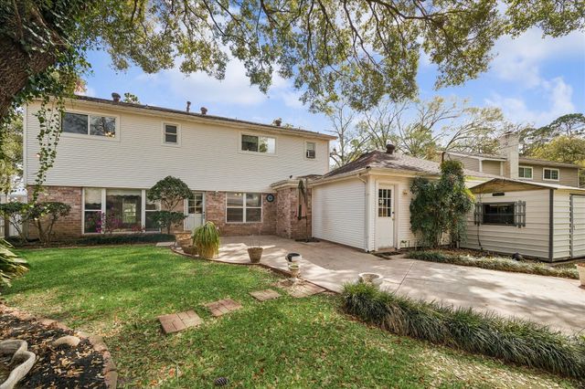 322 Enchanted River Drive, Spring, TX 77388