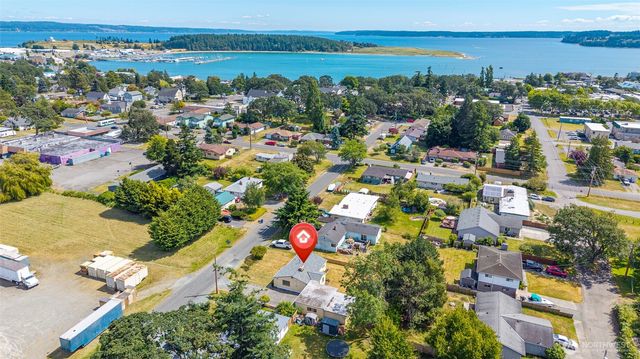 485 SE Jerome Street, Oak Harbor, WA 98277