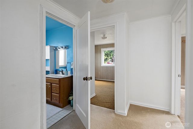 485 SE Jerome Street, Oak Harbor, WA 98277