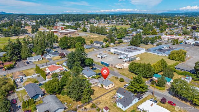 485 SE Jerome Street, Oak Harbor, WA 98277