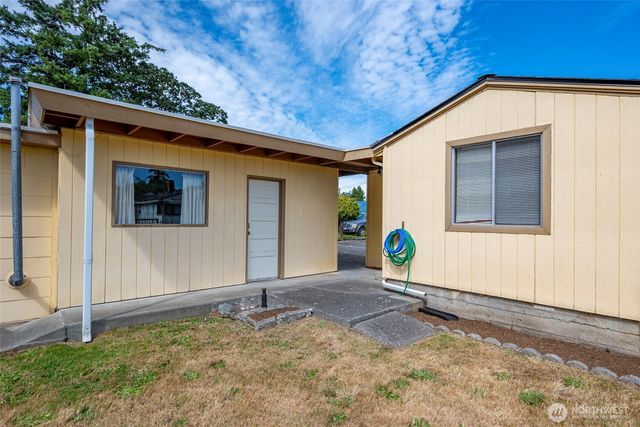 485 SE Jerome Street, Oak Harbor, WA 98277