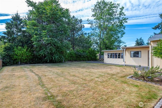 485 SE Jerome Street, Oak Harbor, WA 98277