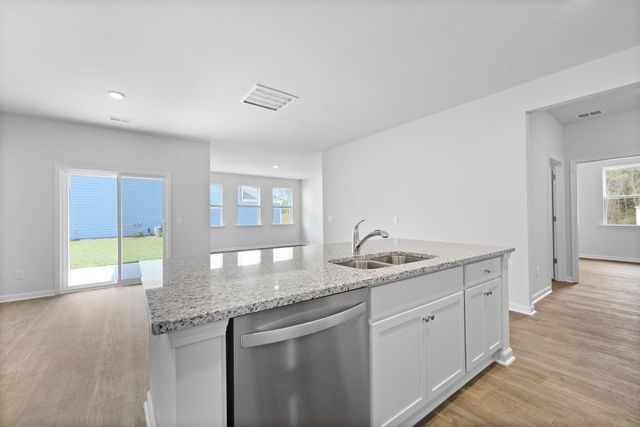 196 Broadstone Drive, Summerville, SC 29486