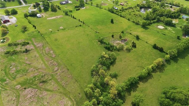 19020 Scott Road, Holt, MO 64048