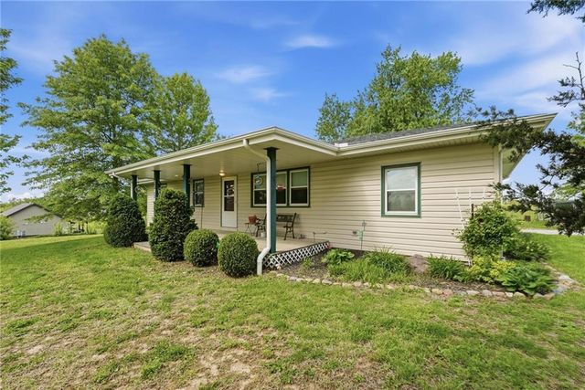 19020 Scott Road, Holt, MO 64048