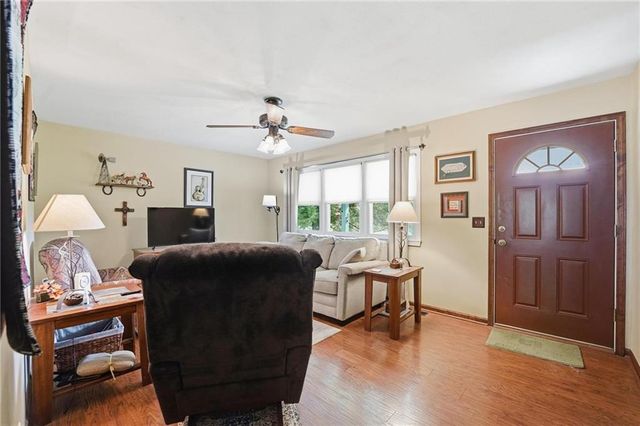 19020 Scott Road, Holt, MO 64048
