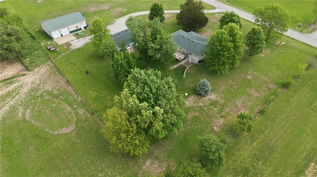 19020 Scott Road, Holt, MO 64048